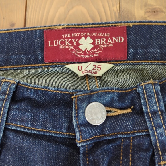 Lucky Brand Jeans Sienna Tomboy Straight Leg Distressed Jeans - Picture 4 of 13